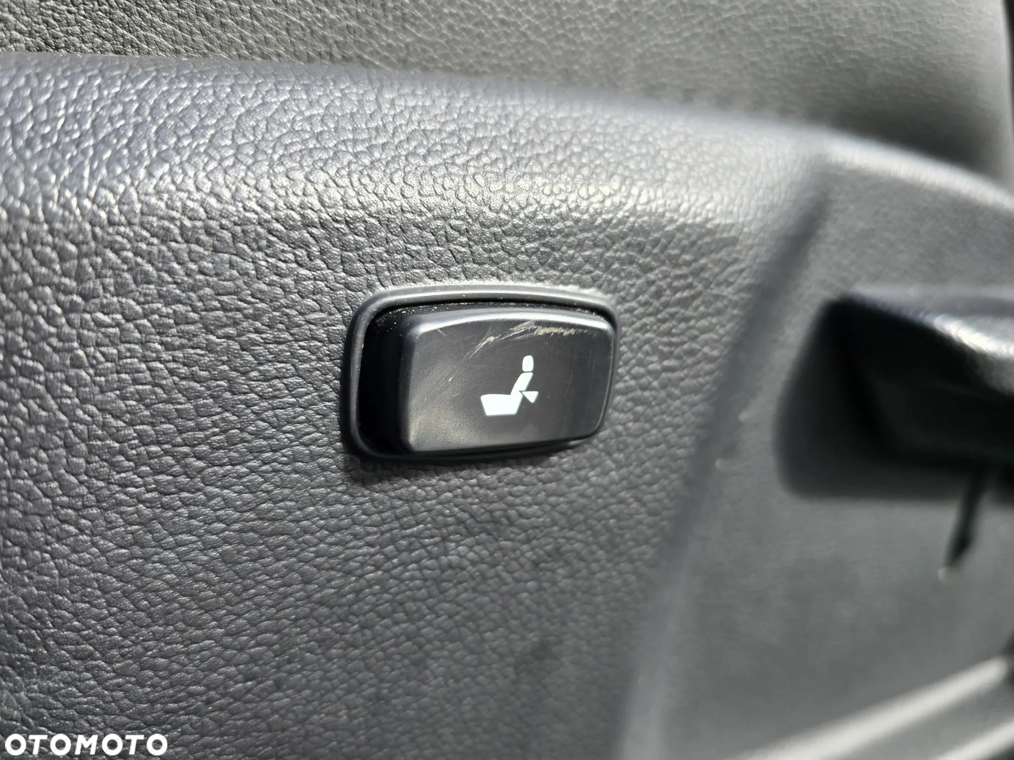 Kia Ceed 1.6 T-GDI GT - 25