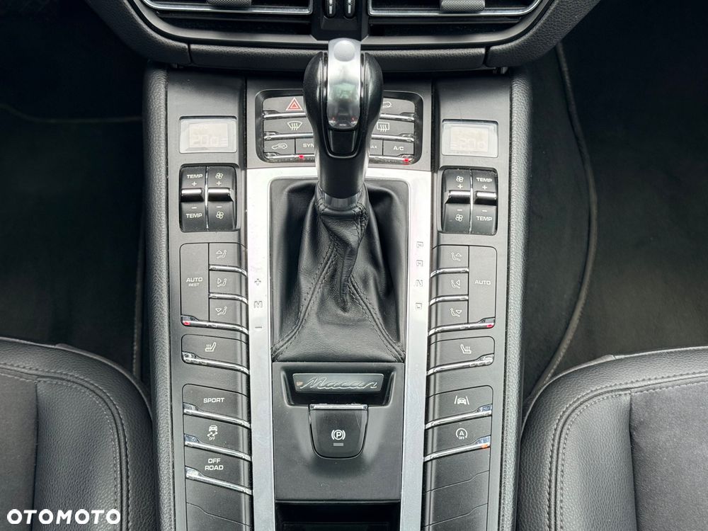 Porsche Macan PDK - 23