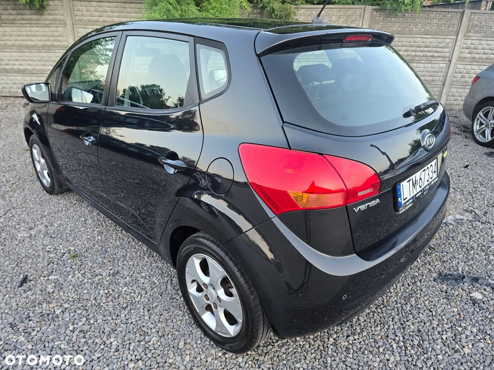 Kia Venga 1.4 CRDi 90 Attract - 18