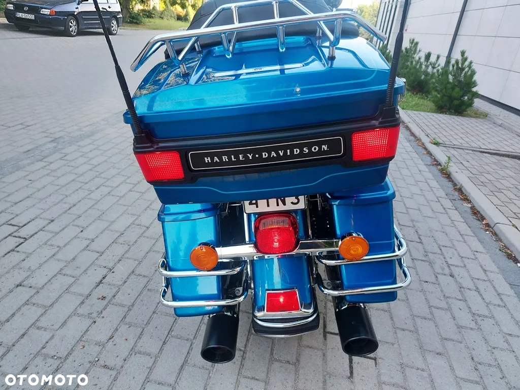 Harley-Davidson FLHTCU Ultra - 19