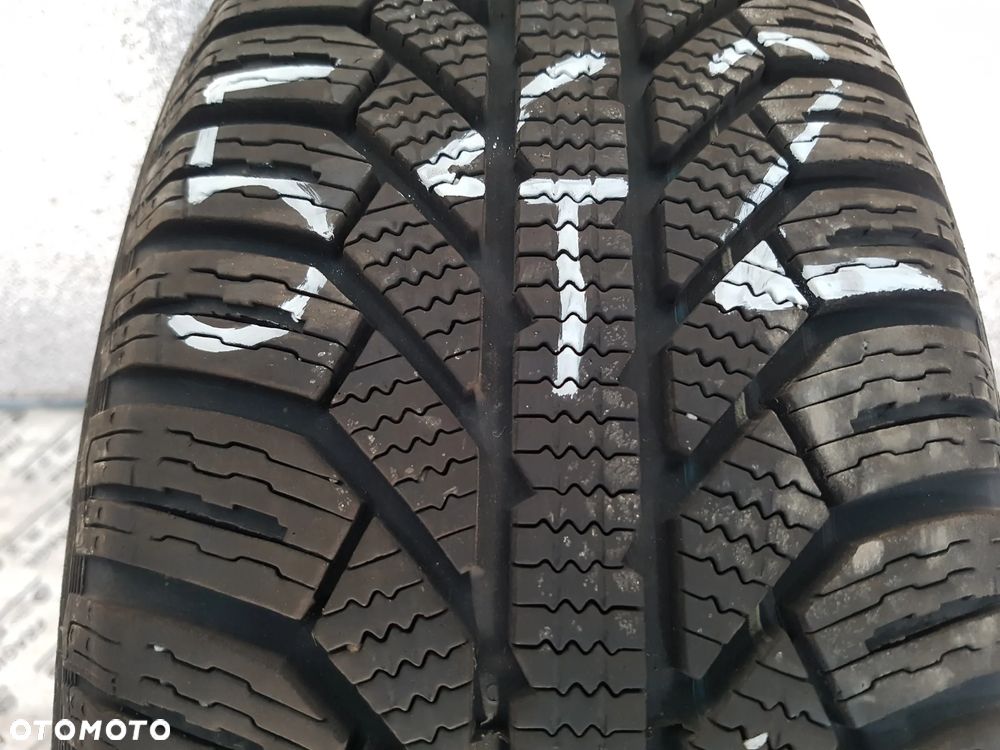 SEMPERIT MASTER-GRIP 2 195/65R15   195/65/15 - 8