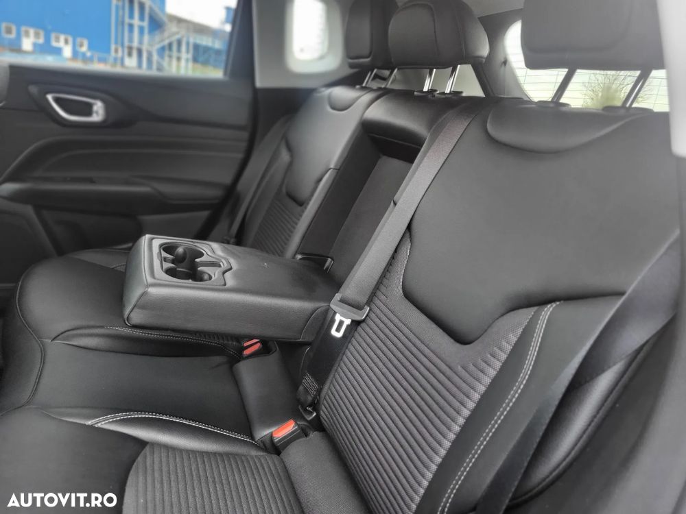 Jeep Compass 1.3 T4 4xe Automatik Limited - 22