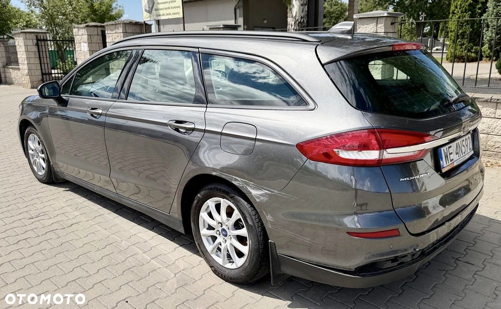 Ford Mondeo - 4