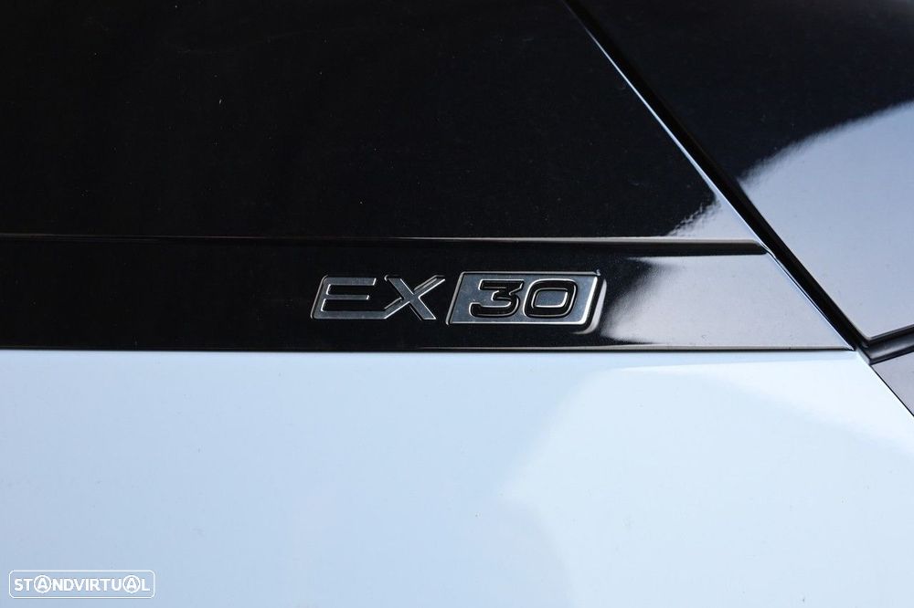 Volvo EX30 51 kWh Single Motor Plus - 27