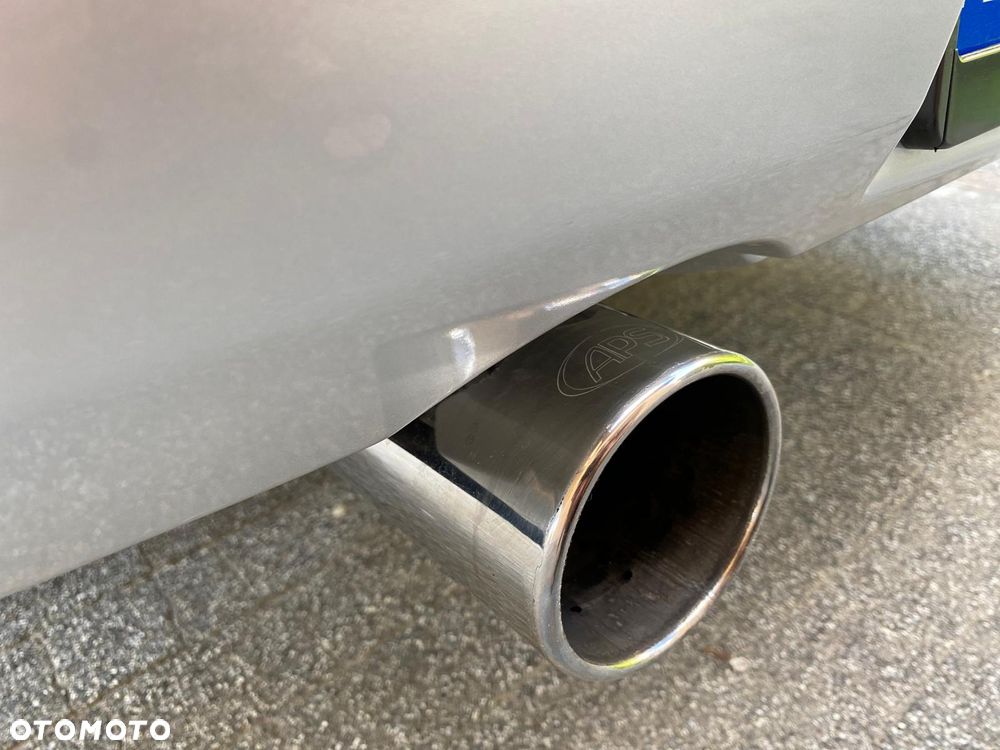 Subaru Impreza WRX STI - 14