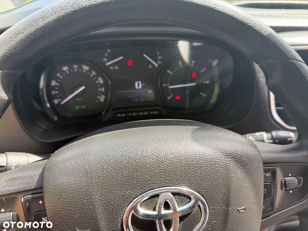 Toyota ProAce 1,5-l-D-4D L2 (9-Si.) Comfort - 15