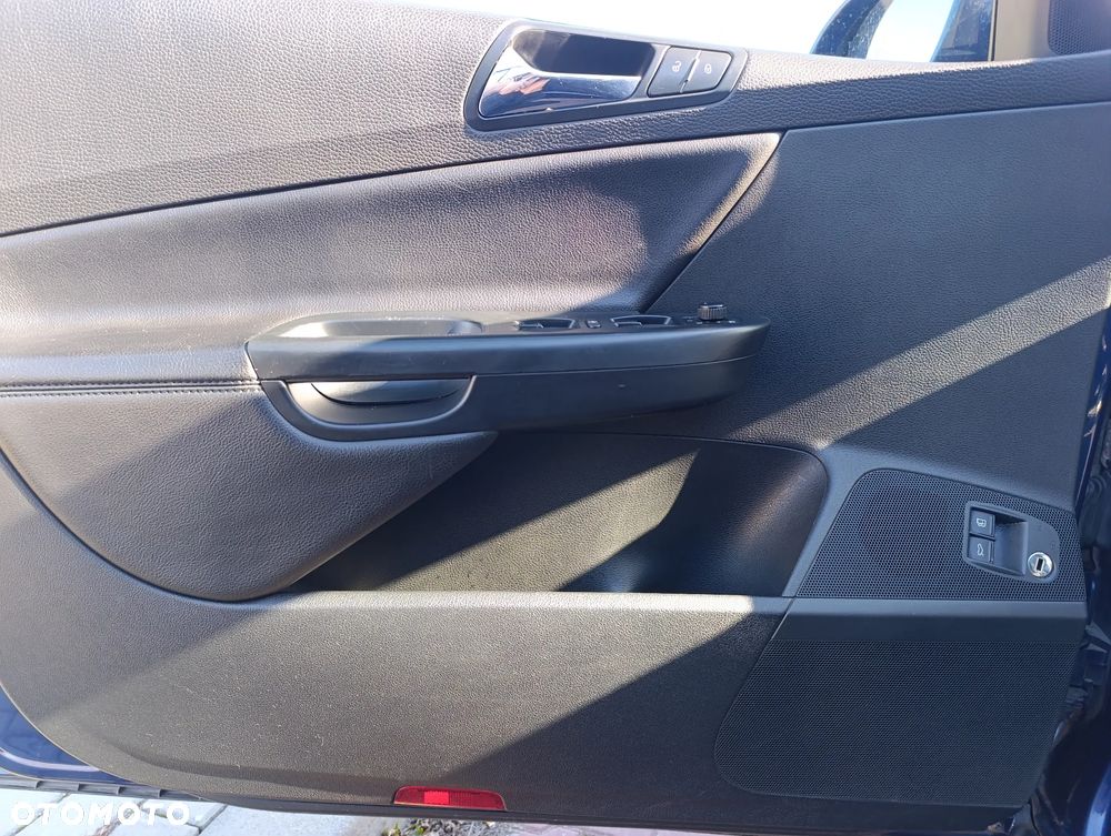 Volkswagen Passat 2.0 TDI Comfortline - 10