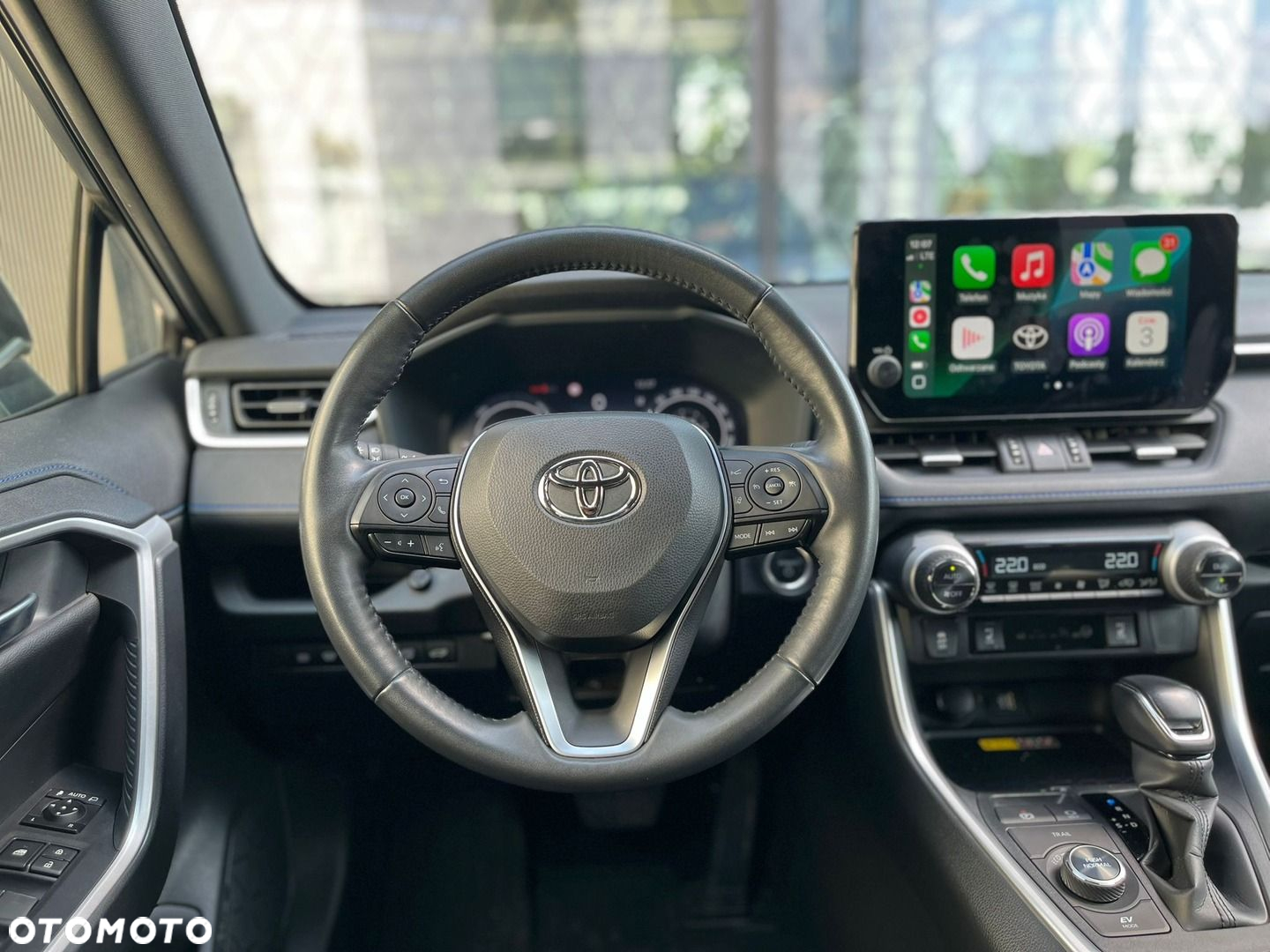 Toyota RAV4 - 14