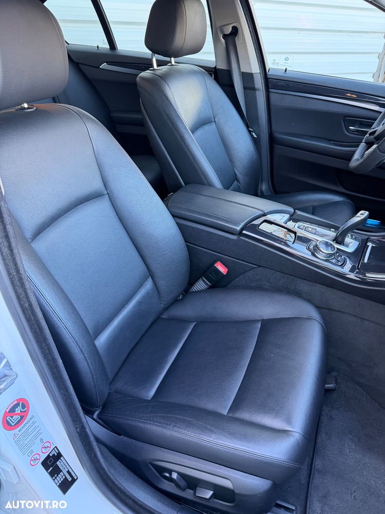 BMW Seria 5 520i Aut. - 22