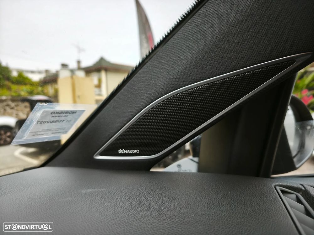 VW Golf GTI Performance BlueMotion - 30