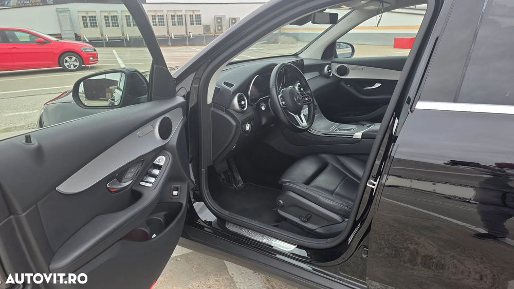 Mercedes-Benz GLC 220 d 4MATIC 9G-TRONIC - 22
