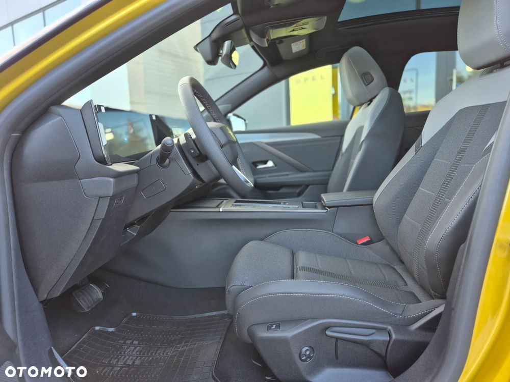 Opel Astra 1.2 T mHEV Ultimate S&S eDTC - 15