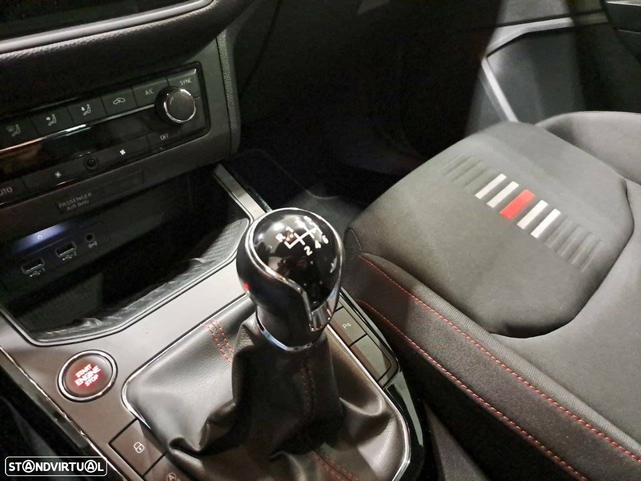 SEAT Arona 1.0 TSI FR - 22