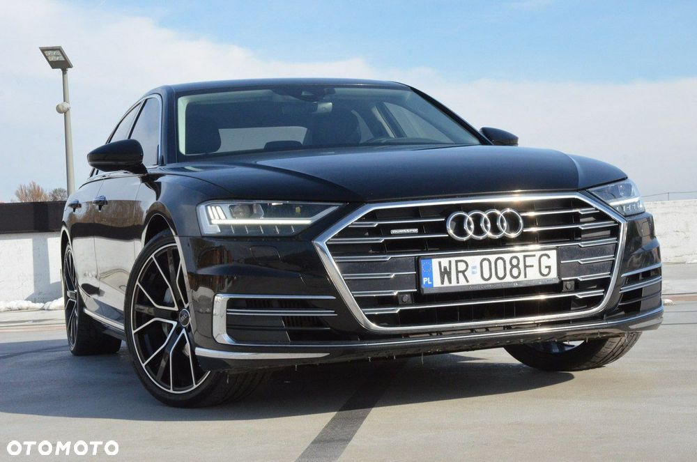 Audi A8 - 6