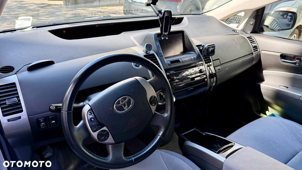 Toyota Prius 1.5 VVT-i Sol - 9