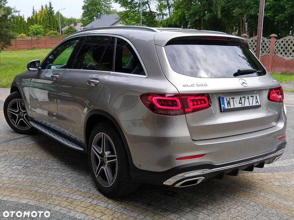 Mercedes-Benz GLC 200 4Matic 9G-TRONIC AMG Line - 10