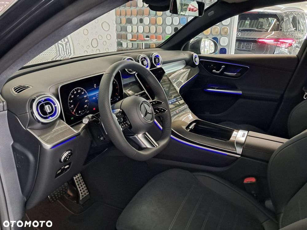 Mercedes-Benz GLC - 36