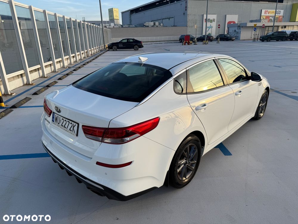 Kia Optima - 19