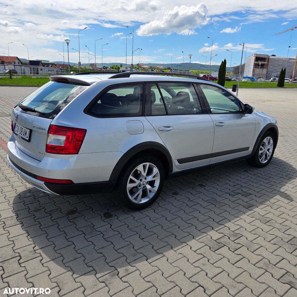 Skoda Octavia 2.0 TDI 4x4 Scout - 3