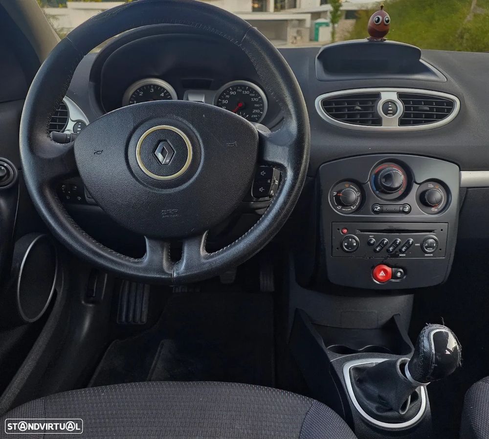 Renault Clio 1.5 dCi Confort - 14