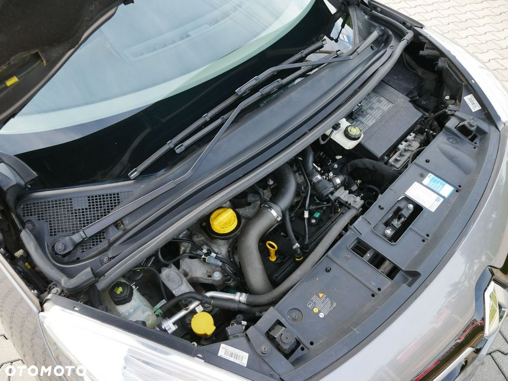 Renault Scenic ENERGY TCe 115 S&S Paris - 22