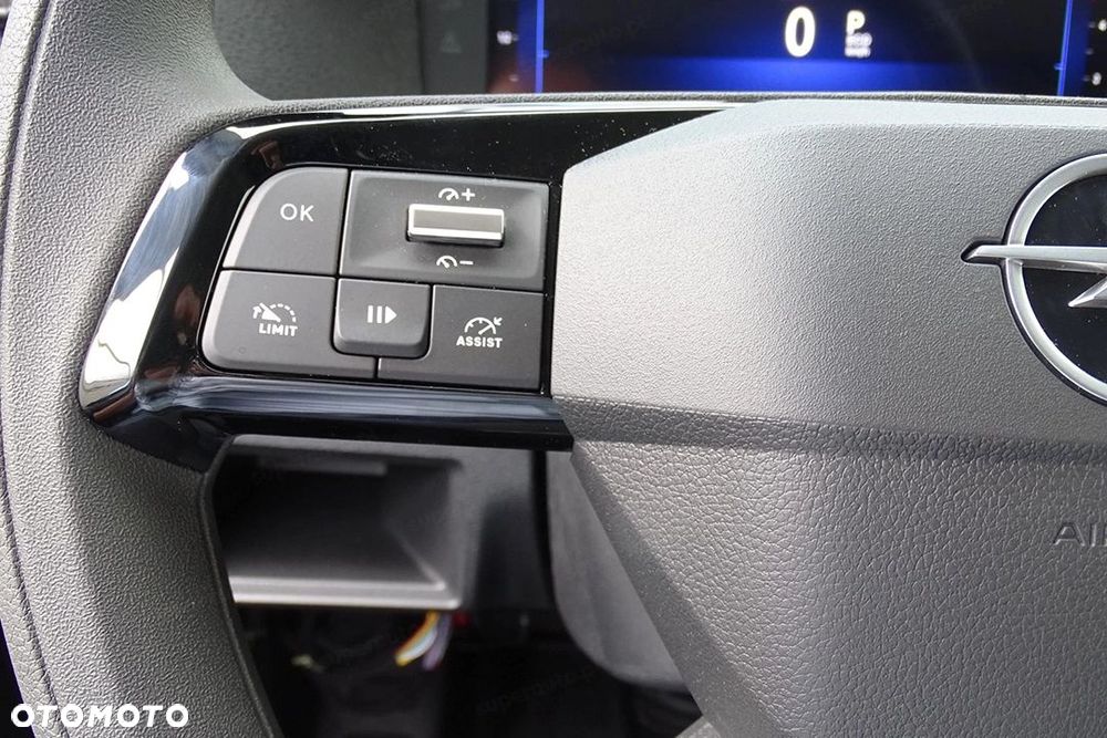 Opel Vivaro XL L2H1 EAT8 2.2 150KM - 9