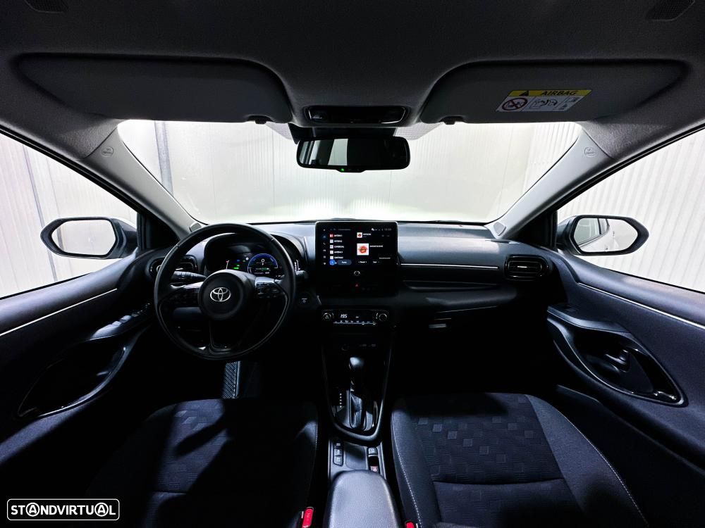 Toyota Yaris 1.5 HDF Premier Edition - 11