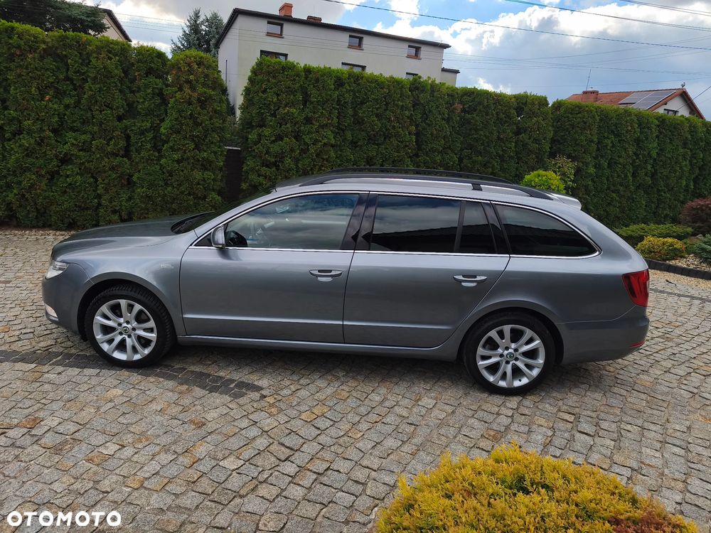 Skoda Superb 1.8 TSI FAMILY - 11
