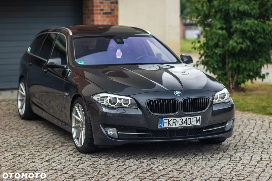 BMW Seria 5 530d xDrive - 6