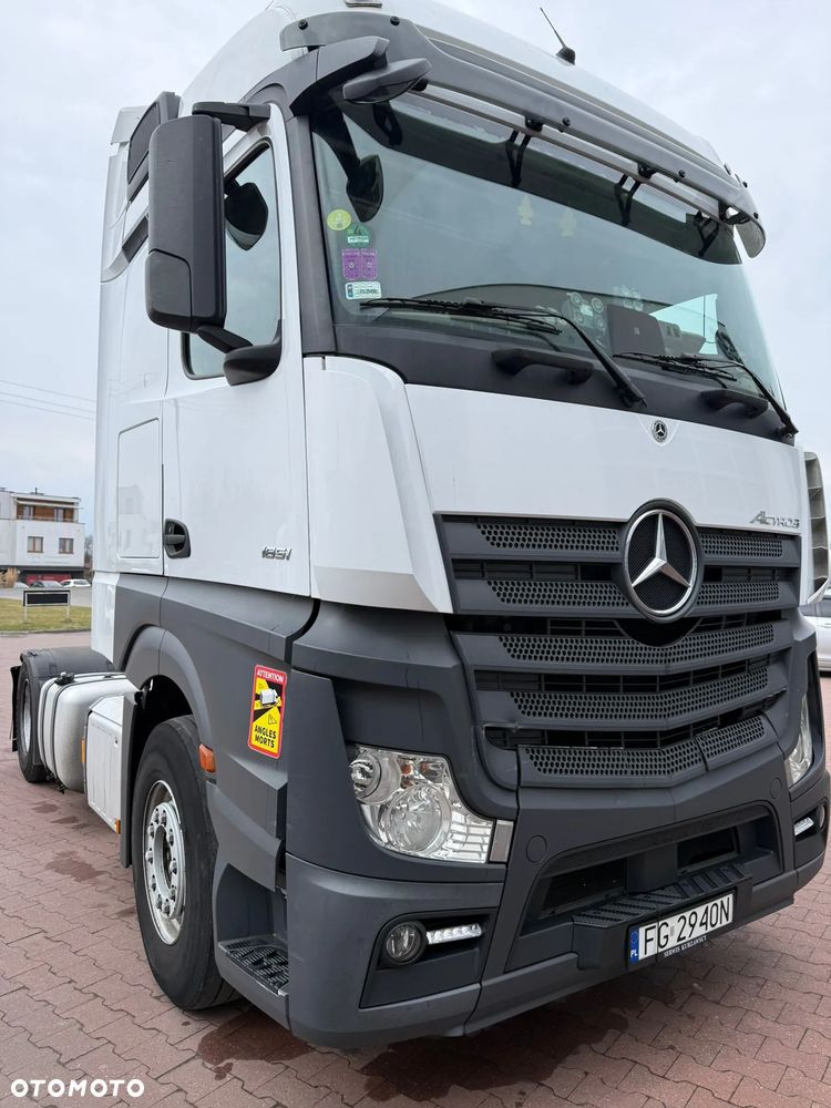 Mercedes-Benz Actros - 1