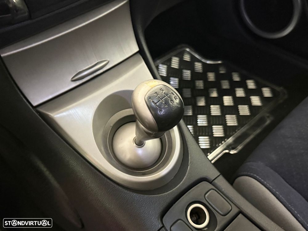 Honda Civic 1.4 Sport - 21