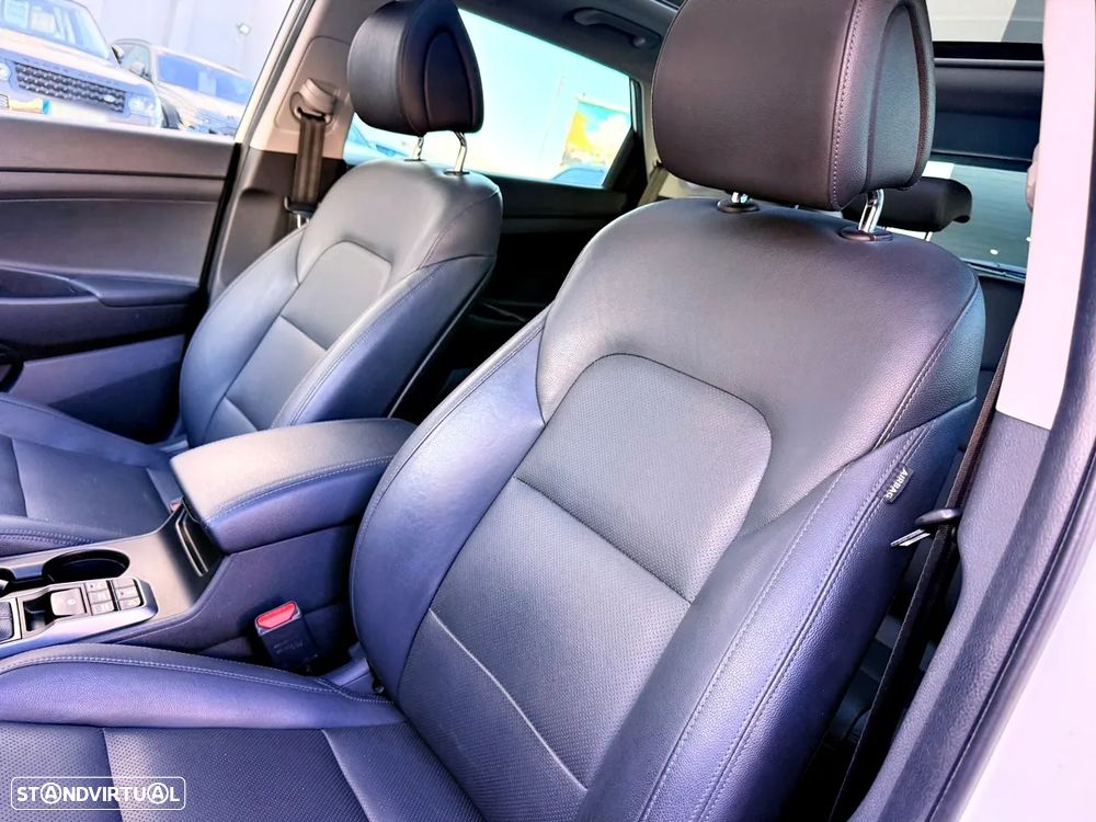 Hyundai Tucson 1.7 CRDi Premium DCT - 24