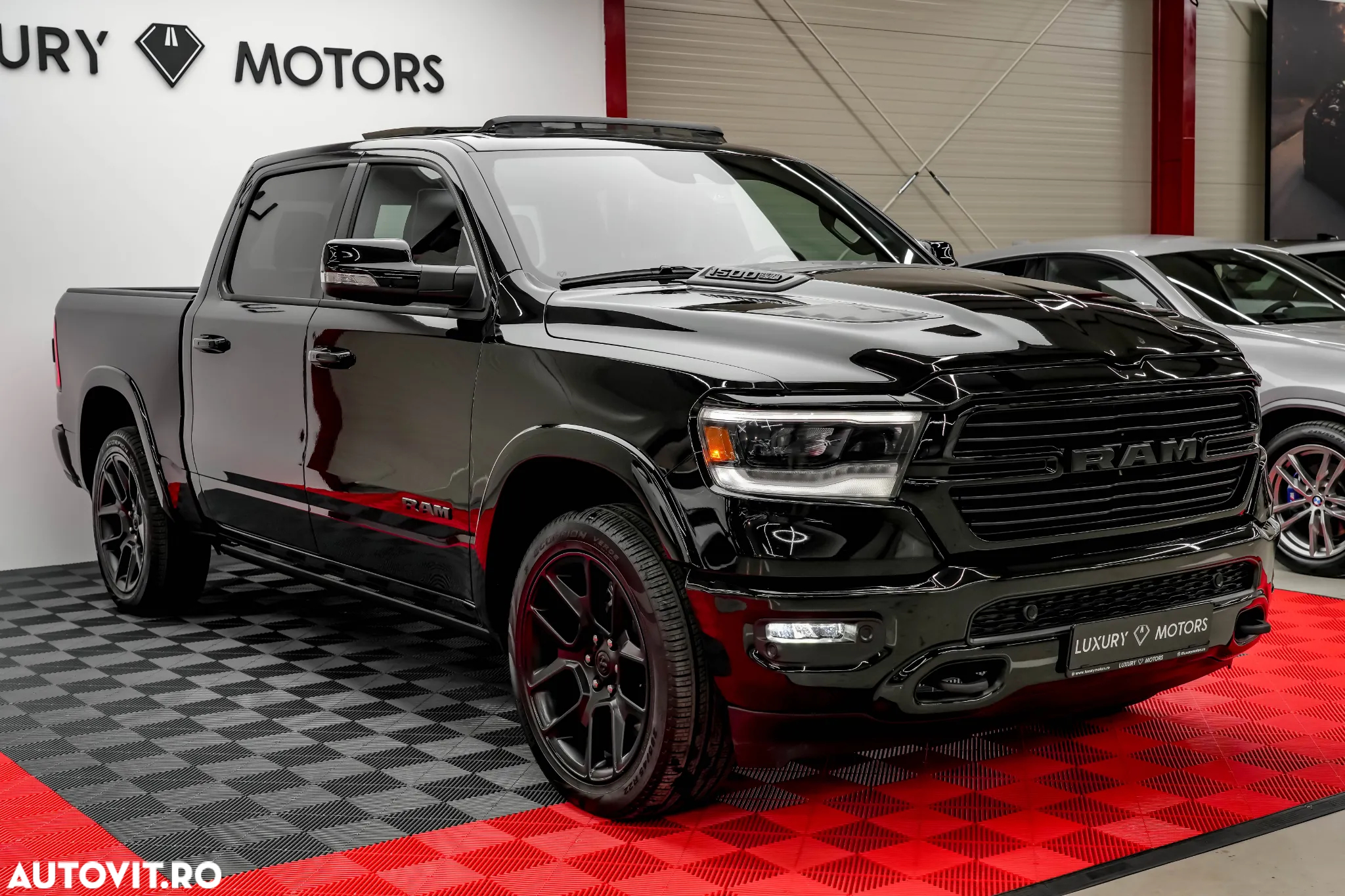 Dodge RAM - 28