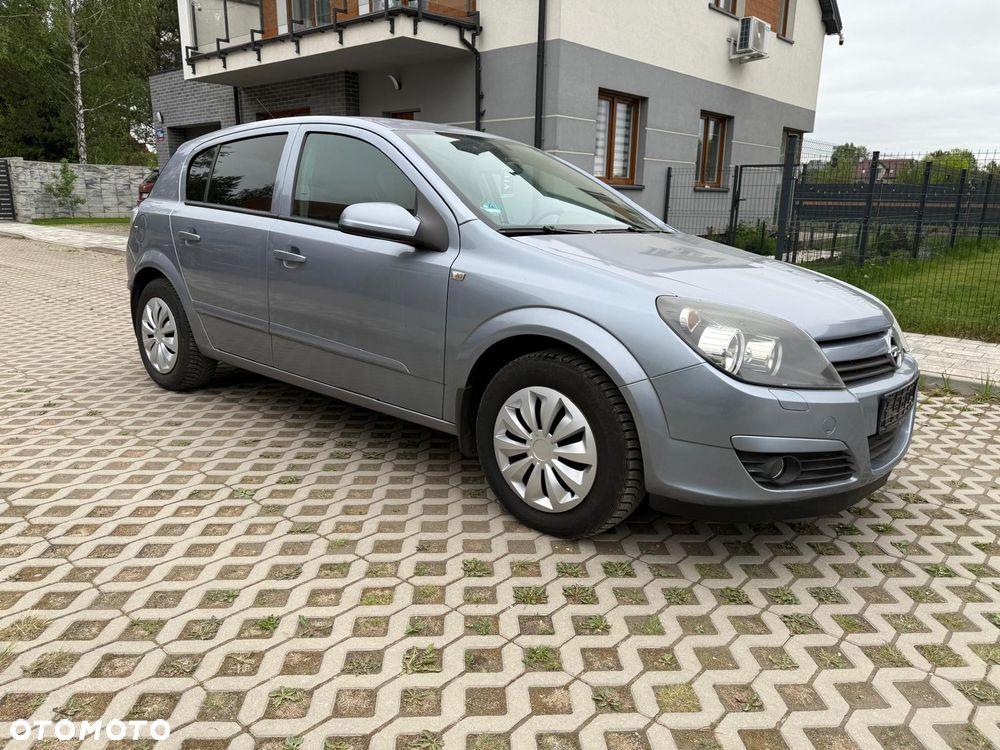 Opel Astra - 4