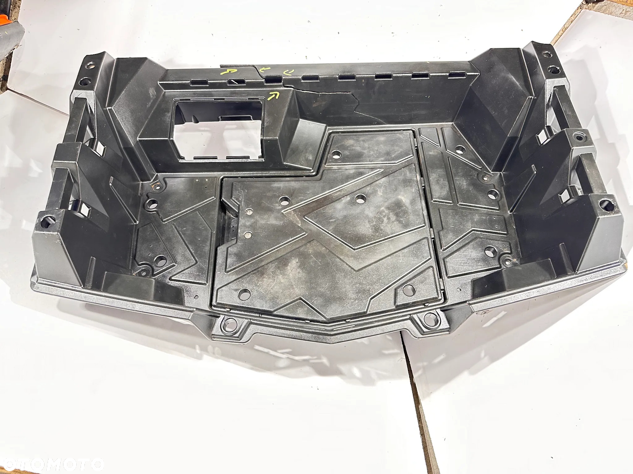 Kufer schowek podłoga bagażnik  Polaris RZR 900  RANGER XP - 17