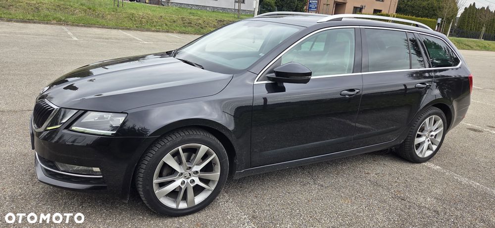 Skoda Octavia 2.0 TDI 4x4 Clever DSG - 5