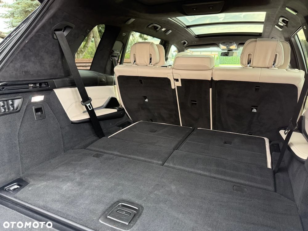 BMW X7 M50d sport - 21