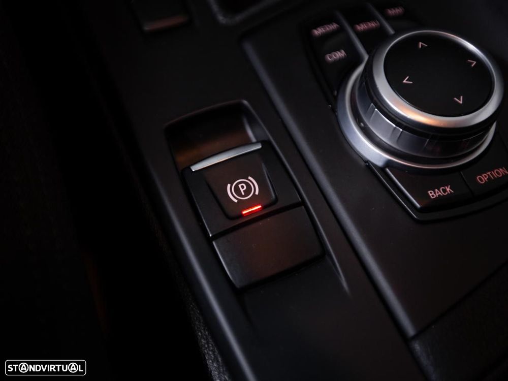 BMW X1 16 d sDrive - 20