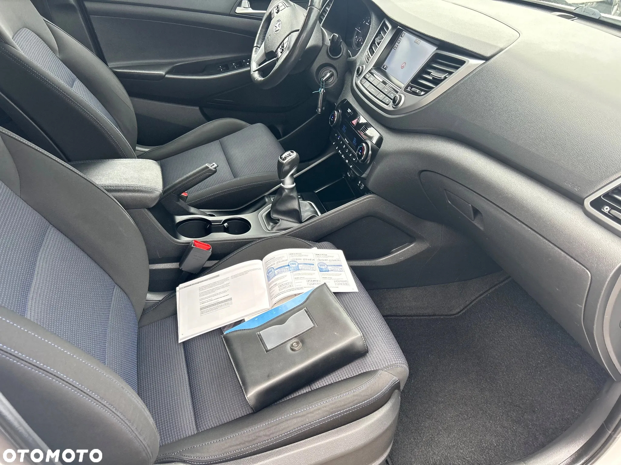 Hyundai Tucson blue 1.7 CRDi 2WD Style - 12