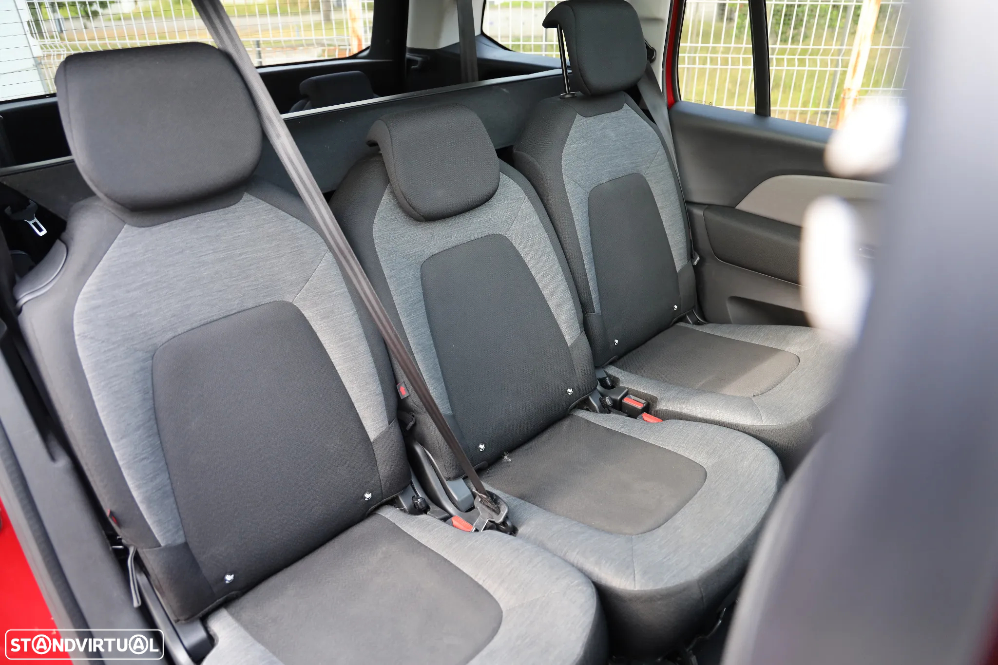 Citroën Grand C4 Spacetourer BlueHDi 130 Stop&Start EAT8 SHINE - 8