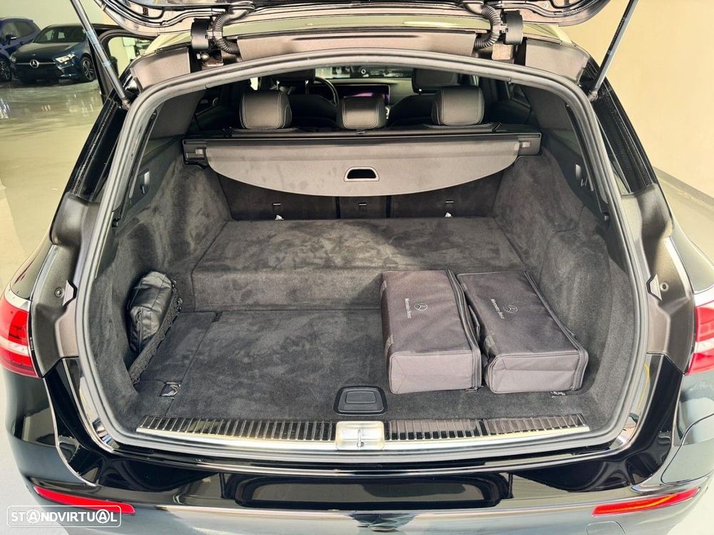 Mercedes-Benz E 300 de AMG Line 4Matic - 13