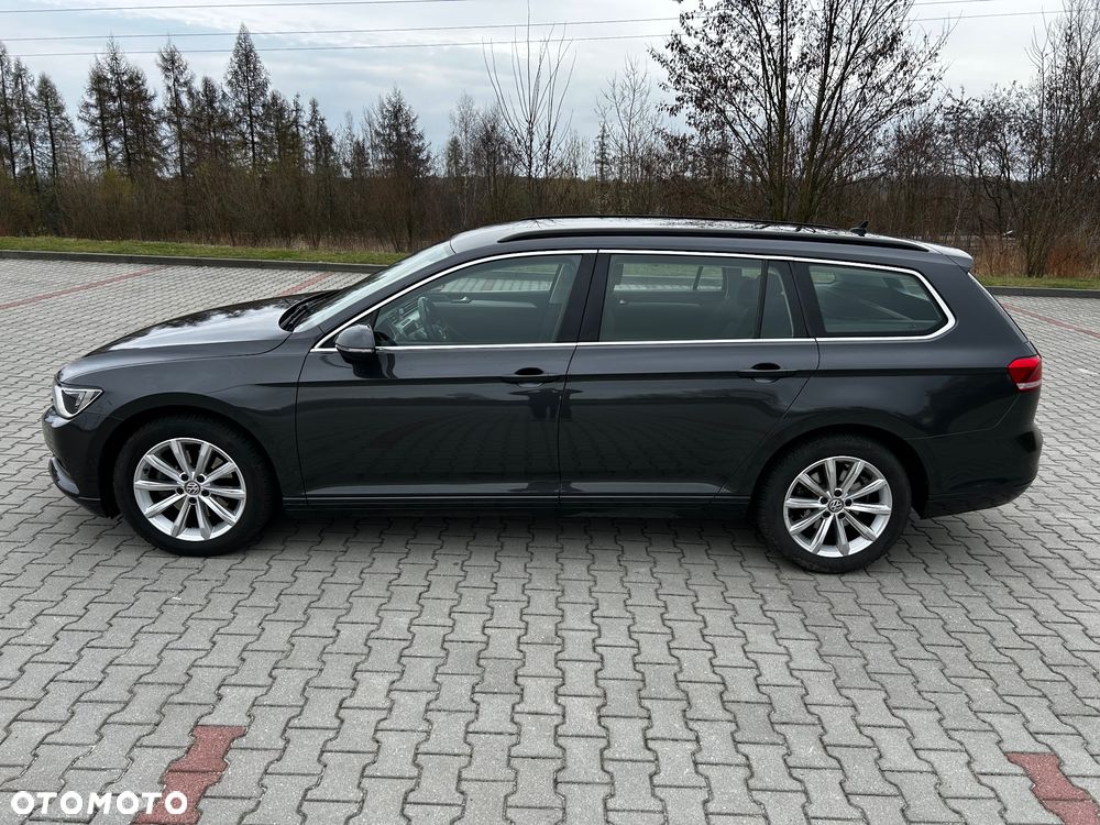 Volkswagen Passat Variant 1.6 TDI SCR DSG Business - 8