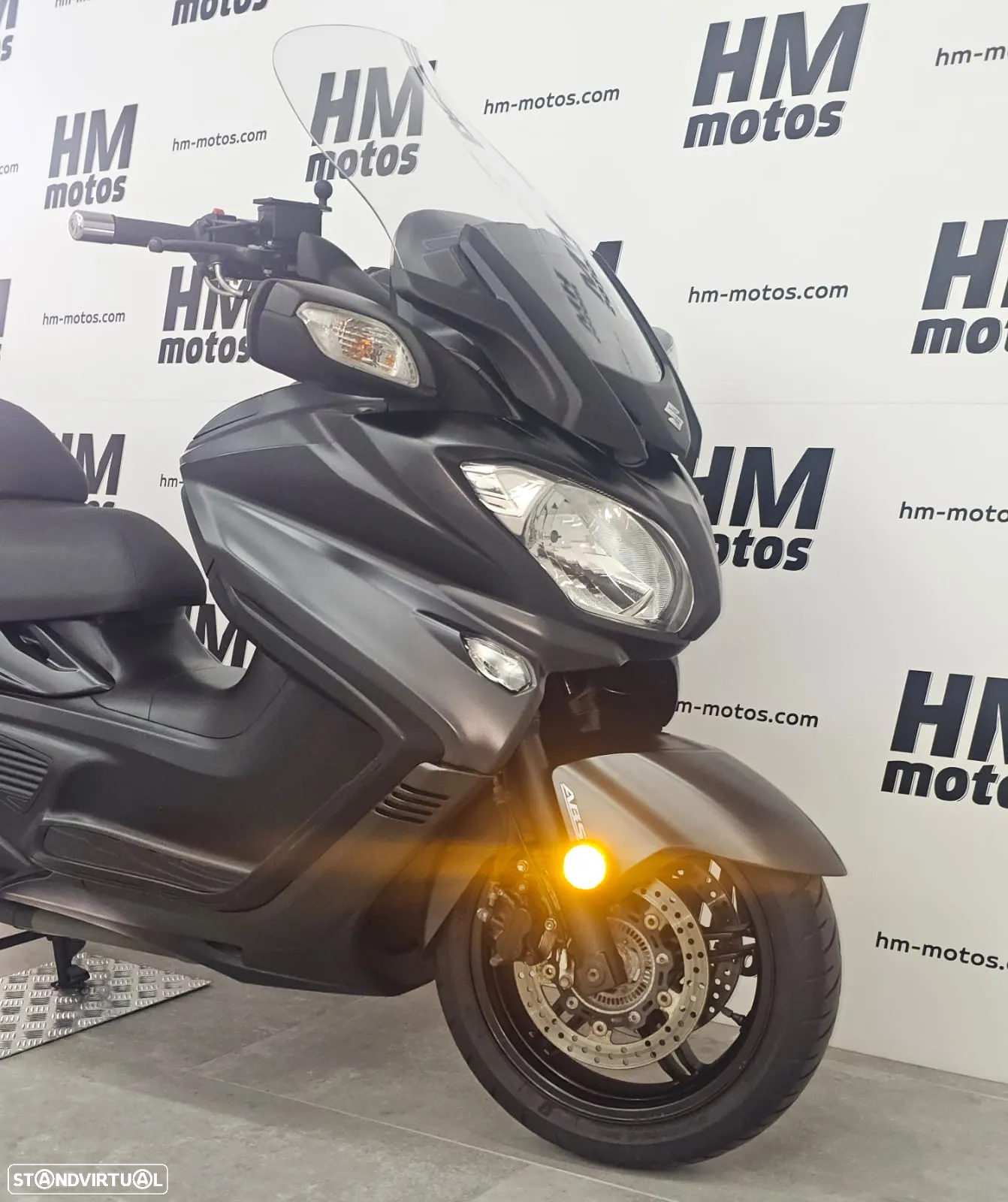Suzuki Burgman 650 EXECUTIVE - 18 MESES DE GARANTIA - 9
