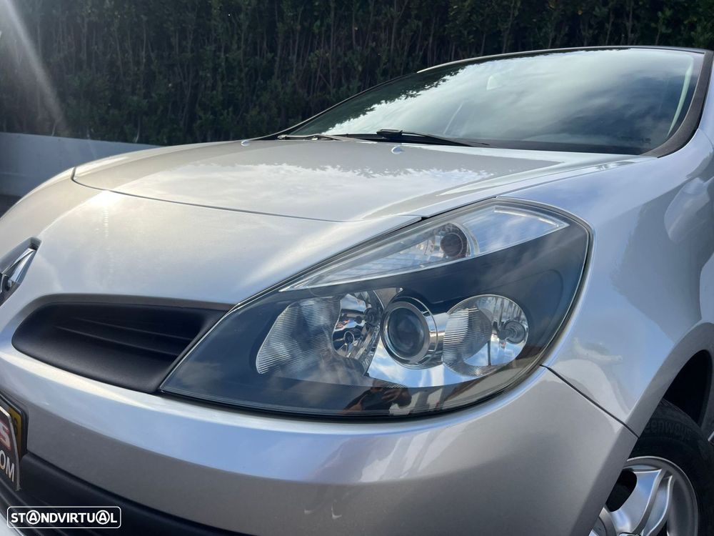 Renault Clio 1.2 16V Dynamique - 21