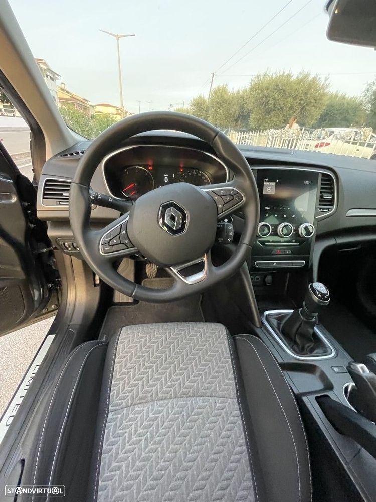 Renault Mégane Sport Tourer 1.5 Blue dCi Limited - 11