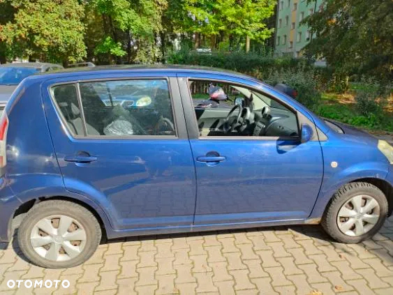 Daihatsu Sirion 1.3 - 7