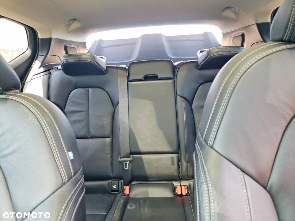 Volvo XC 40 - 12