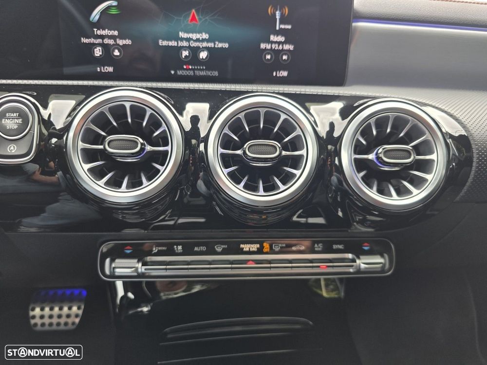 Mercedes-Benz CLA 200 d 4Matic 8G-DCT AMG Line - 24