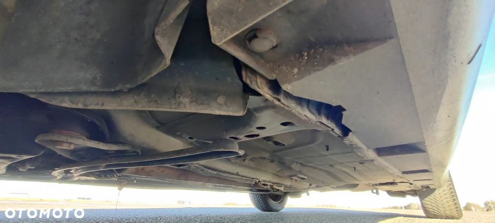 Ford Focus 1.6 Trend - 23