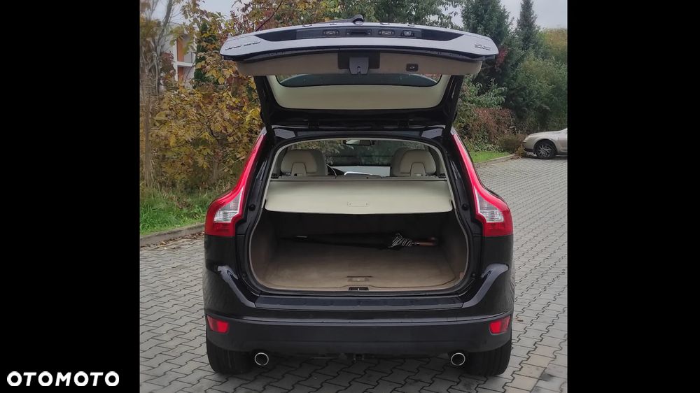 Volvo XC 60 D5 AWD Summum - 7